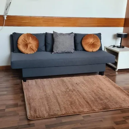 Residenza 404 إيفريا
